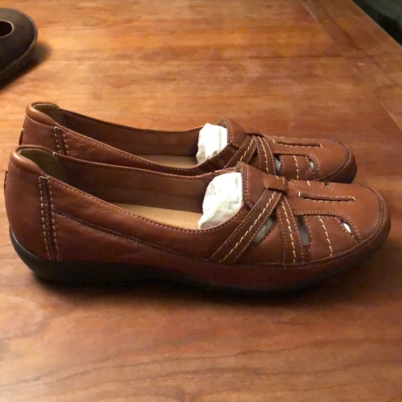 clarks shoes womens brown